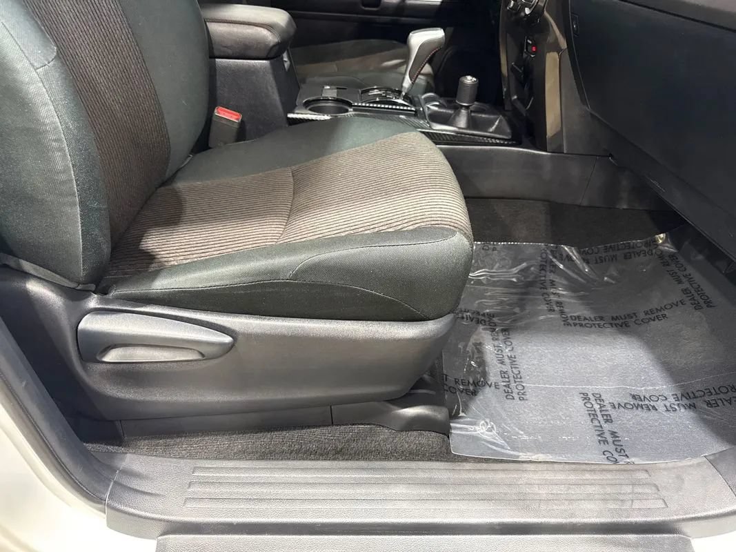 Used 2019 Toyota 4Runner TRD Off-Road AWD/4WD image 94