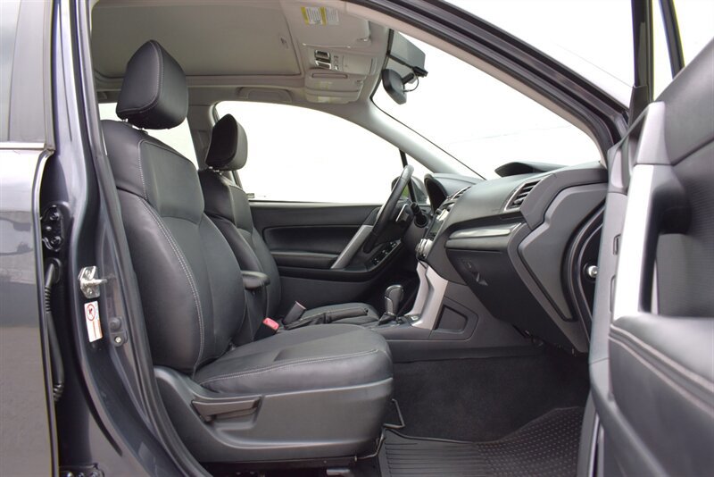 Used 2016 Subaru Forester 2.0XT Touring AWD/4WD image 30