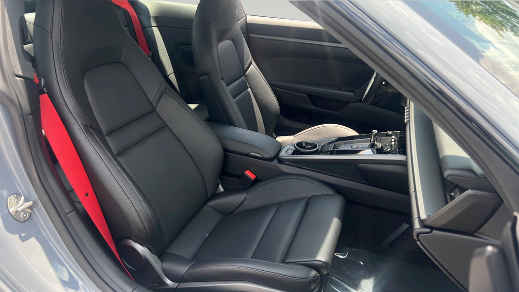 Certified 2024 Porsche 911 Carrera S RWD image 21