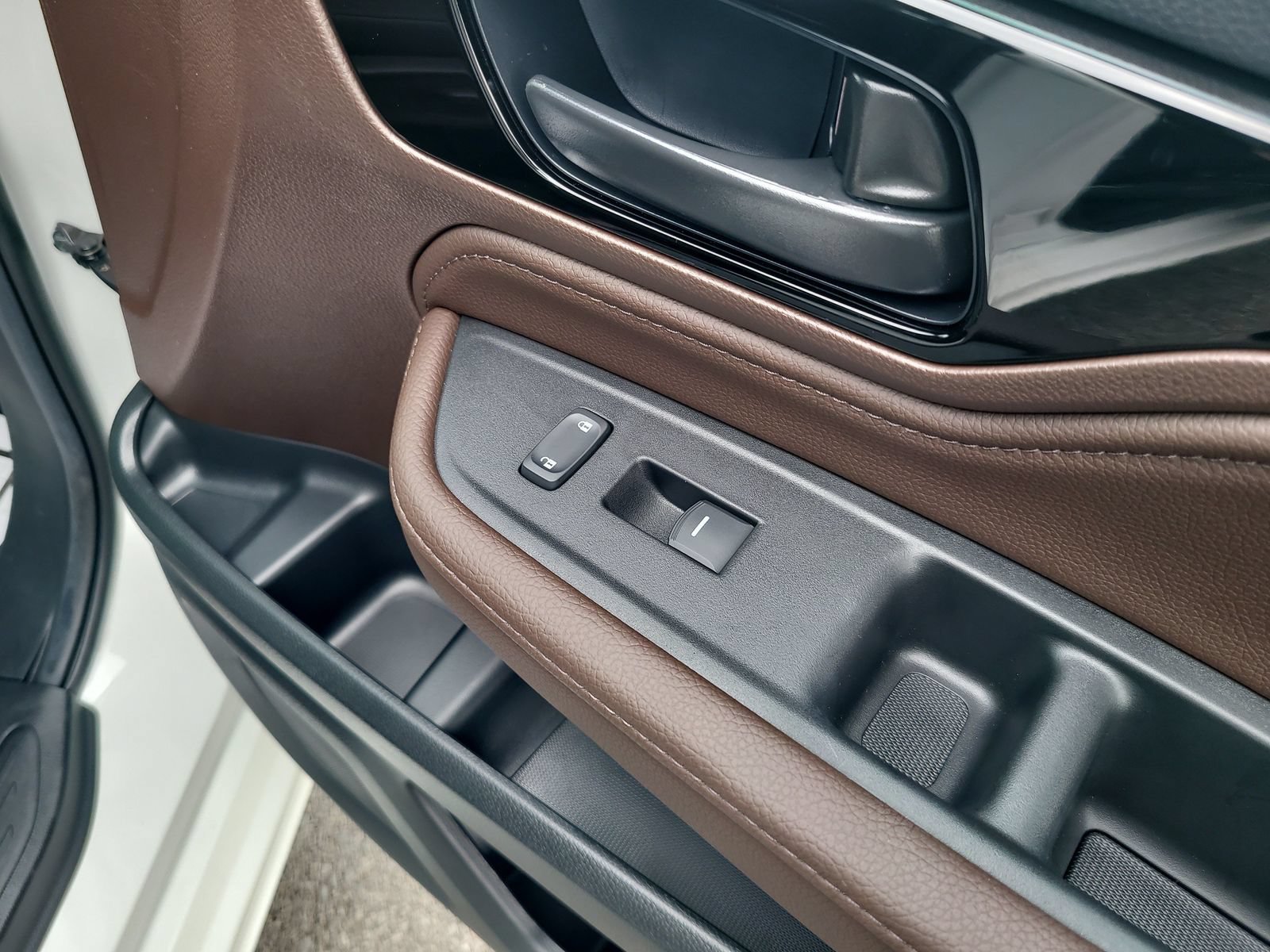 Certified 2026 Honda Odyssey Touring image 32