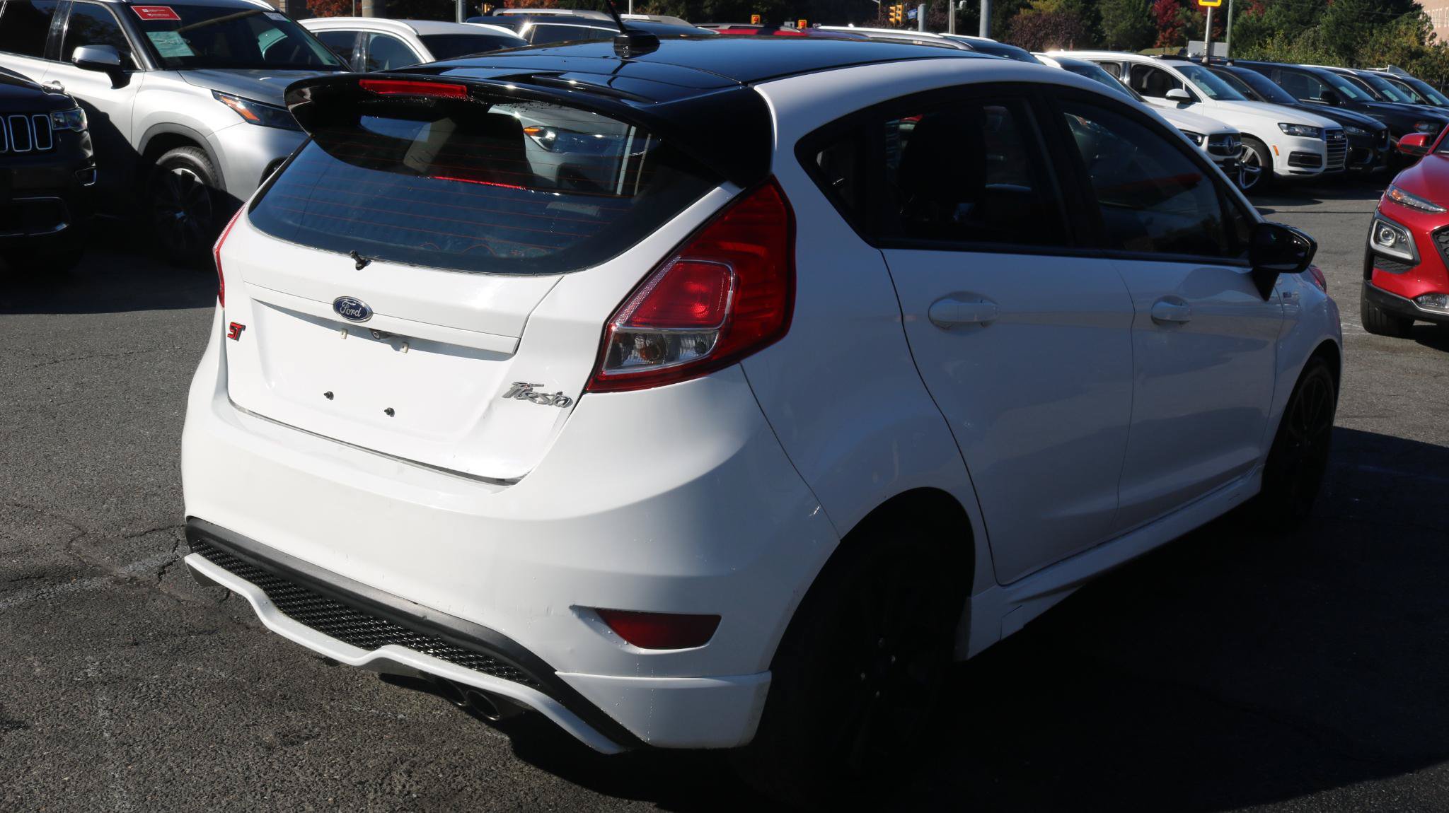 Used 2019 Ford Fiesta ST-Line FWD image 8