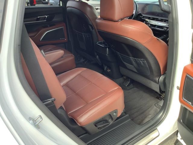 Used 2024 Kia Telluride SX image 25