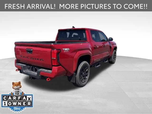 Used 2025 Toyota Tacoma TRD Sport AWD/4WD image 5