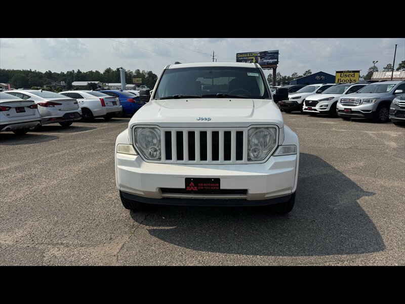 Used 2010 Jeep Liberty Sport w/ Popular Equipment Group AWD/4WD image 2