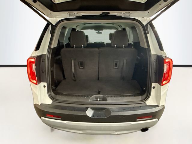 Used 2021 GMC Acadia SLE w/ LPO, Floor Liner Package FWD image 26