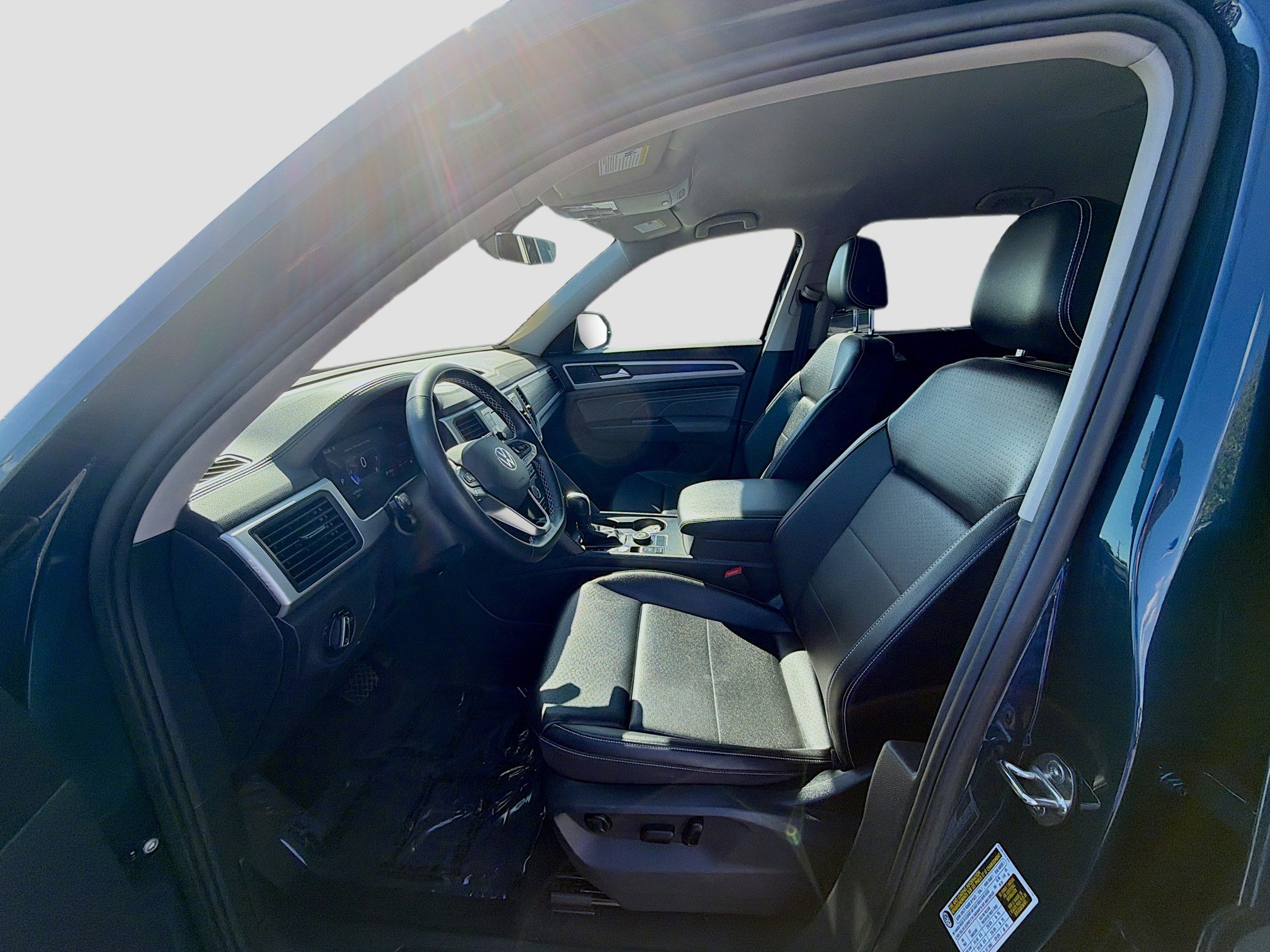 Used 2022 Volkswagen Atlas SE image 18