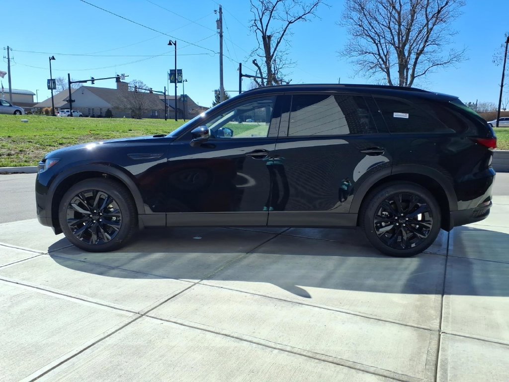 New 2026 MAZDA CX-90 Plug-In Hybrid w/Premium Sport AWD/4WD image 4
