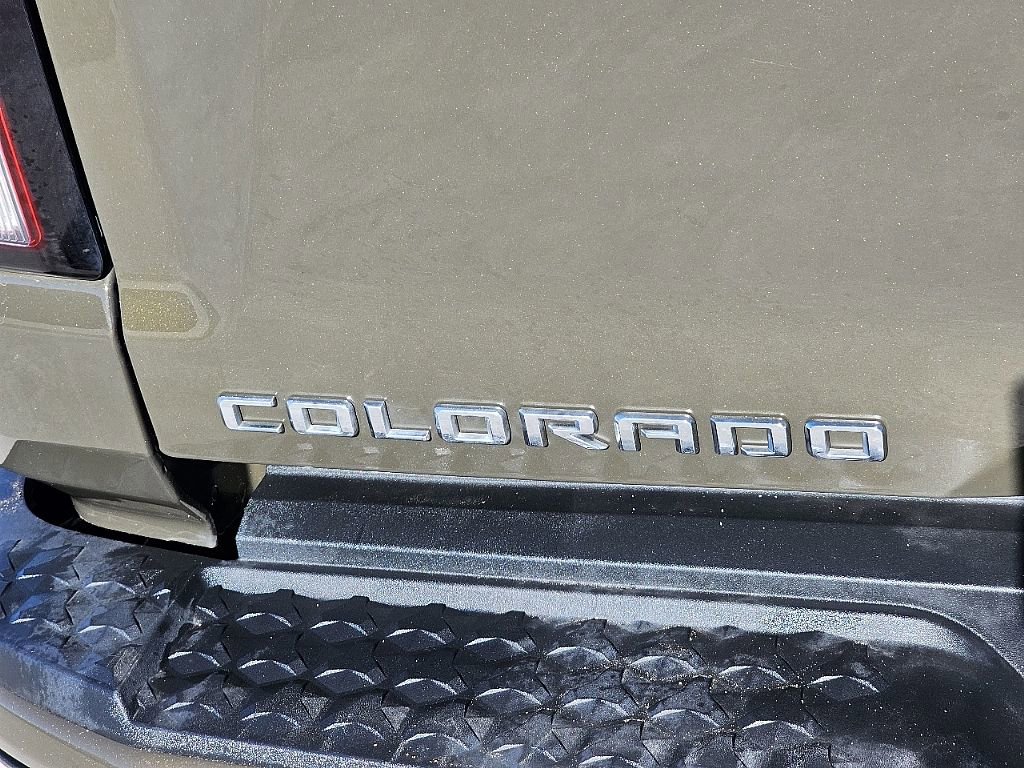 Used 2023 Chevrolet Colorado LT w/ LT Convenience Package image 13