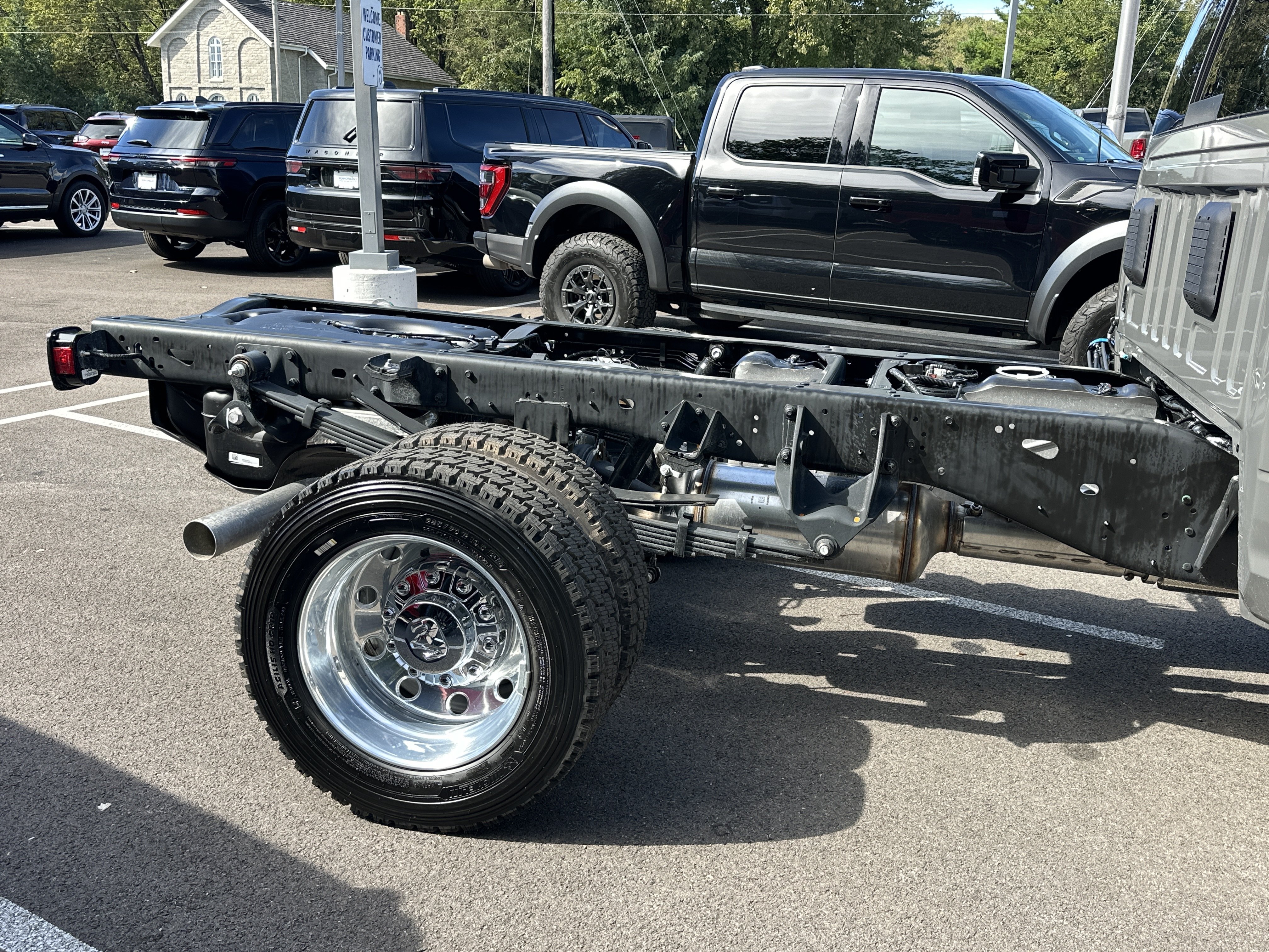 New 2027 RAM 5500 4x4 Crew Cab w/ Laramie Trim Package image 19