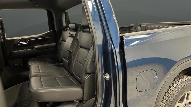 Used 2023 GMC Sierra 1500 SLT image 23