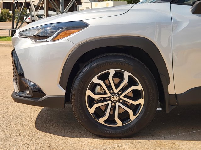 Used 2024 Toyota Corolla Cross AWD Hybrid image 5