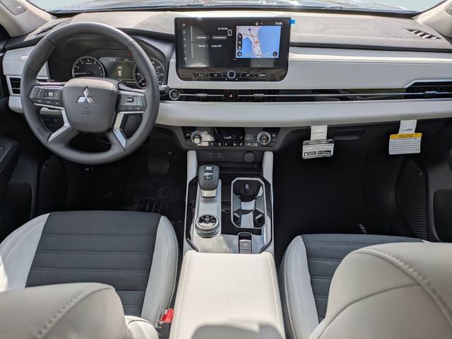 New 2026 Mitsubishi Outlander SE FWD image 16