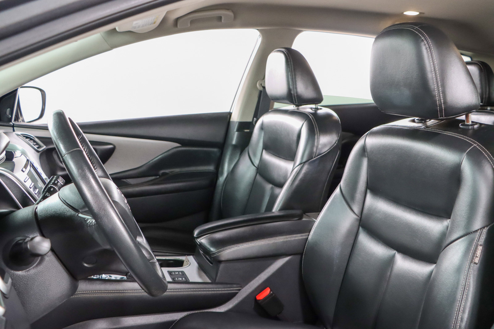 Used 2023 Nissan Murano SV FWD image 23