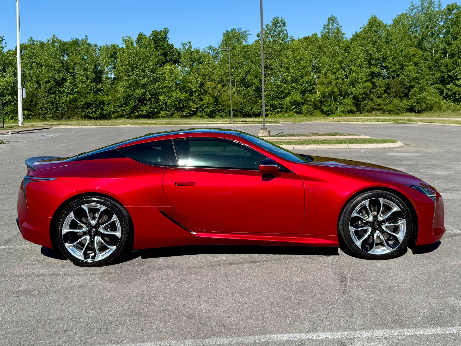 Used 2018 Lexus LC 500 Coupe w/ Sport Package RWD image 7