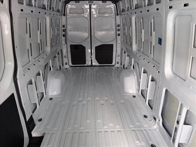 New 2026 Mercedes-Benz Sprinter 2500 image 15