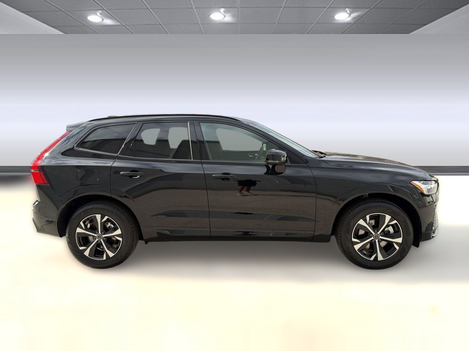 New 2026 Volvo XC60 B5 Core w/ Protection Package Premier AWD/4WD image 8