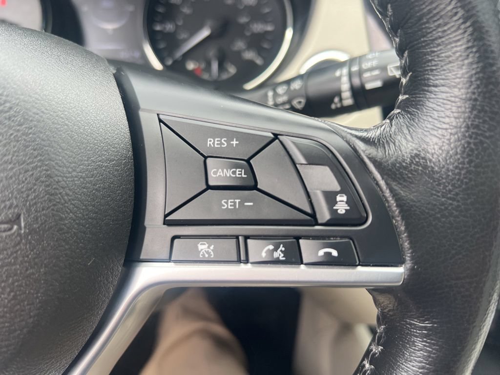 Used 2018 Nissan Rogue Sport SL w/ SL Premium Package AWD/4WD image 56