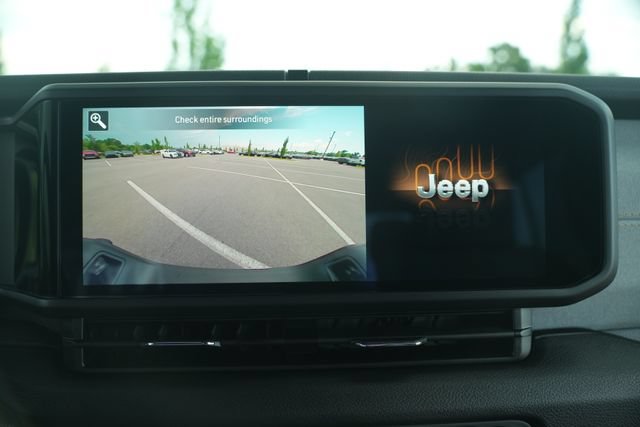 New 2026 Jeep Gladiator Mojave AWD/4WD image 25