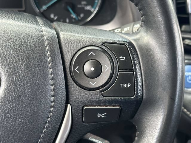 Used 2018 Toyota RAV4 Limited w/ Advanced Technology Package AWD/4WD image 11