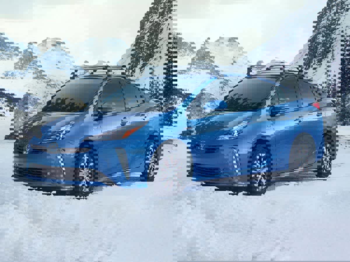 Used 2019 Toyota Prius LE FWD image 1