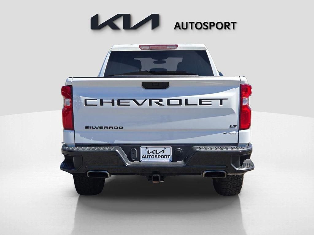 Used 2021 Chevrolet Silverado 1500 LT Trail Boss w/ LPO, Dark Essentials Package image 9