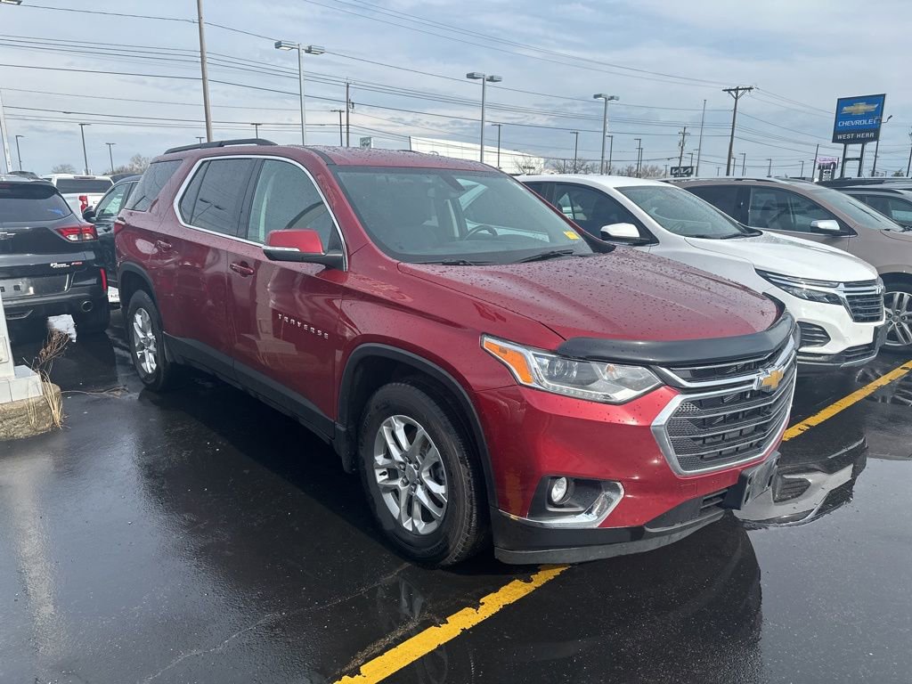 Used 2021 Chevrolet Traverse LT AWD/4WD image 1