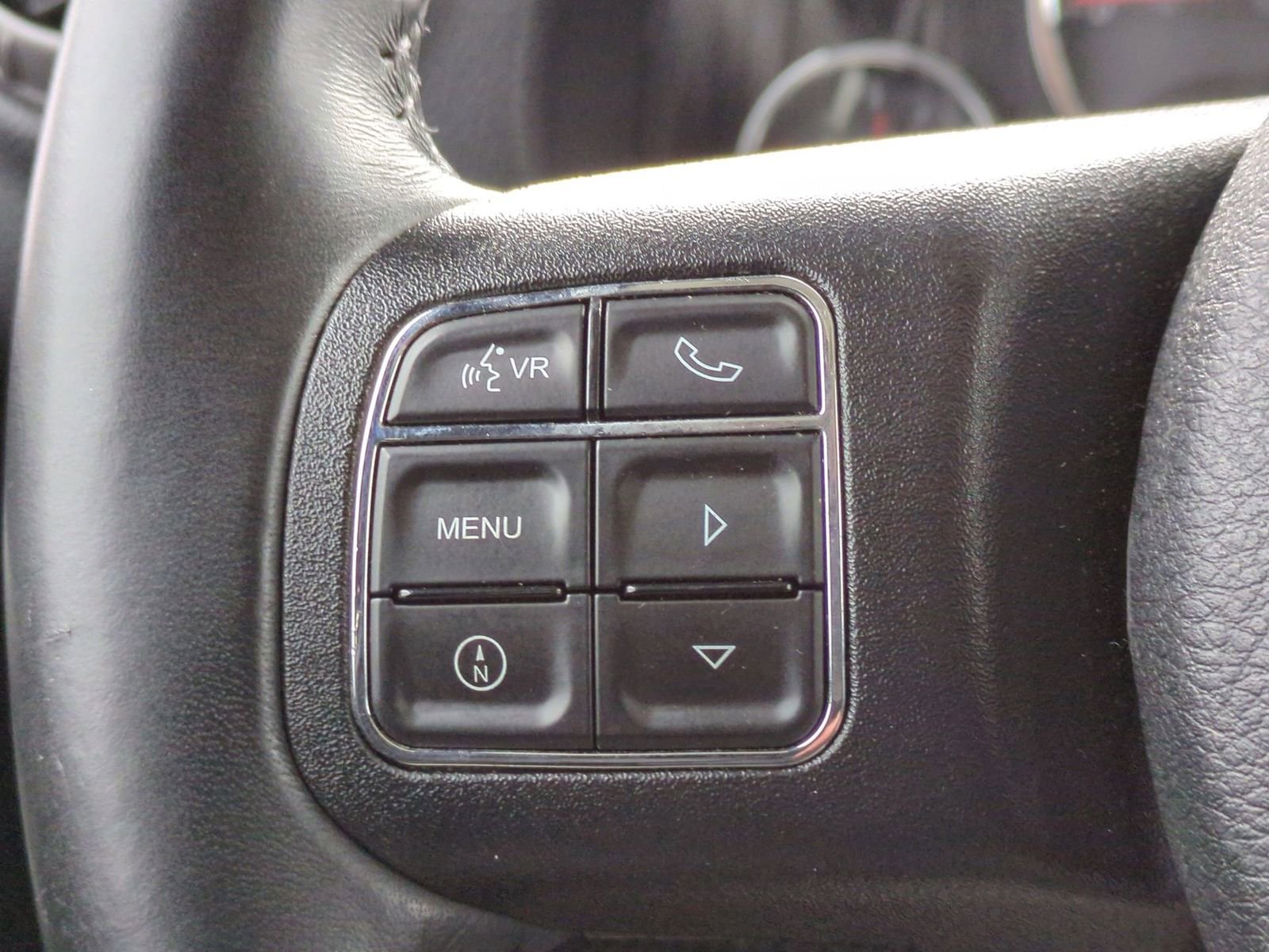 Used 2017 Jeep Wrangler Unlimited Willys image 29