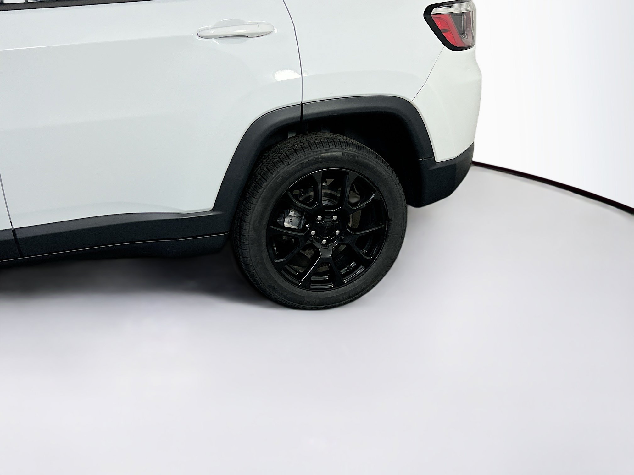 Used 2022 Jeep Compass Latitude AWD/4WD image 28