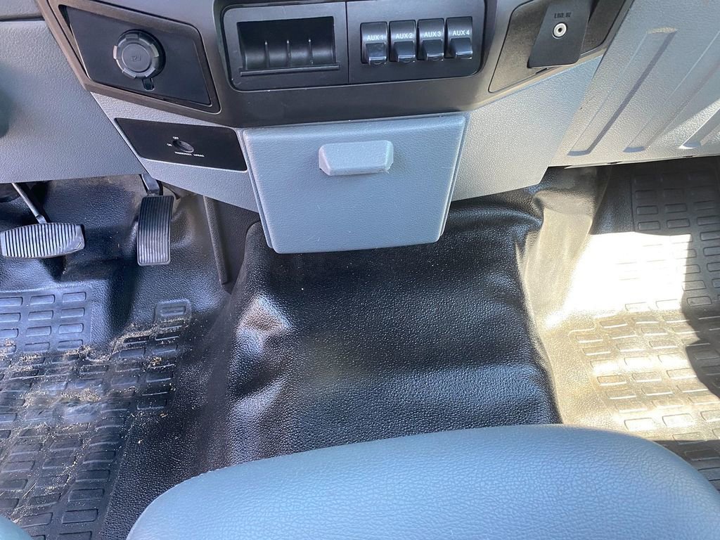 Used 2014 Ford F350 XL image 18