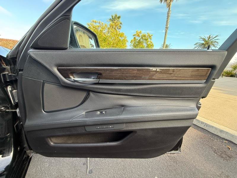 Used 2009 BMW 750i RWD image 56