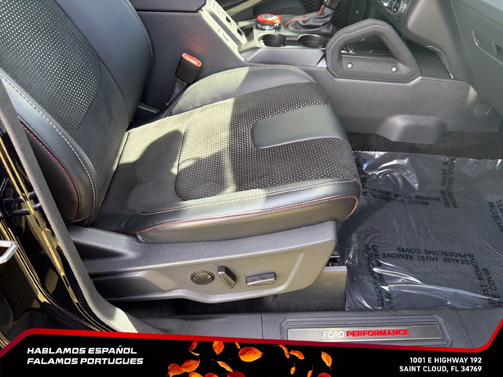 Used 2025 Ford Bronco Raptor AWD/4WD image 32