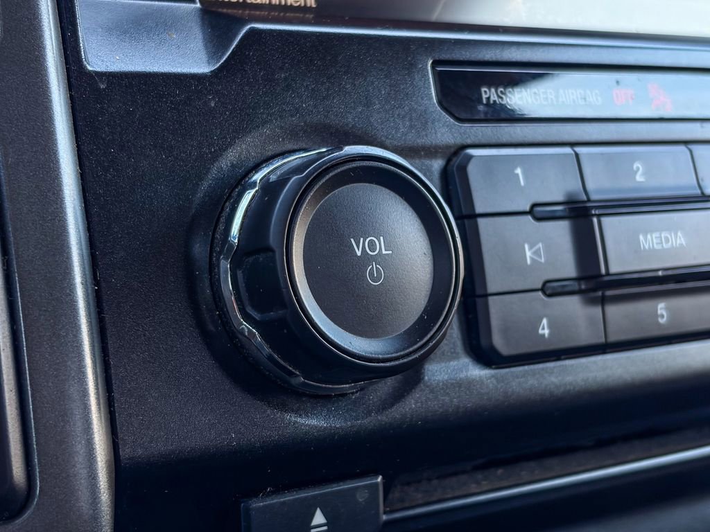 Used 2015 Ford F150 XLT w/ Equipment Group 302A Luxury image 29