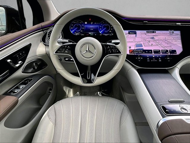 Certified 2023 Mercedes-Benz EQS 580 4MATIC SUV image 7