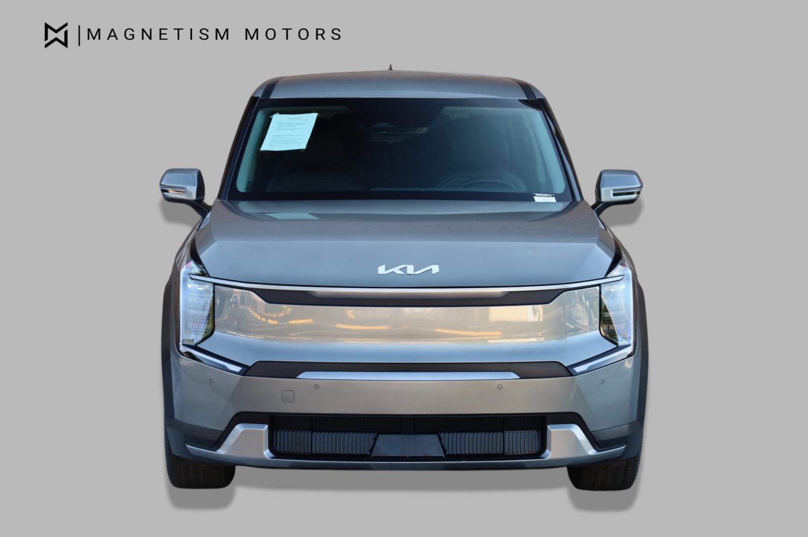 Used 2024 Kia EV9 Light Long Range RWD image 5