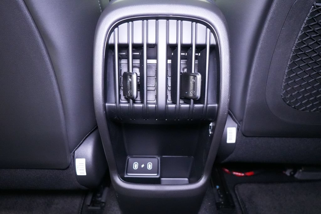 New 2026 Hyundai Kona Limited AWD/4WD image 24