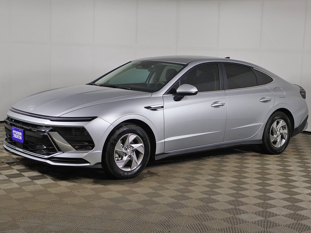 Used 2025 Hyundai Sonata SE image 6