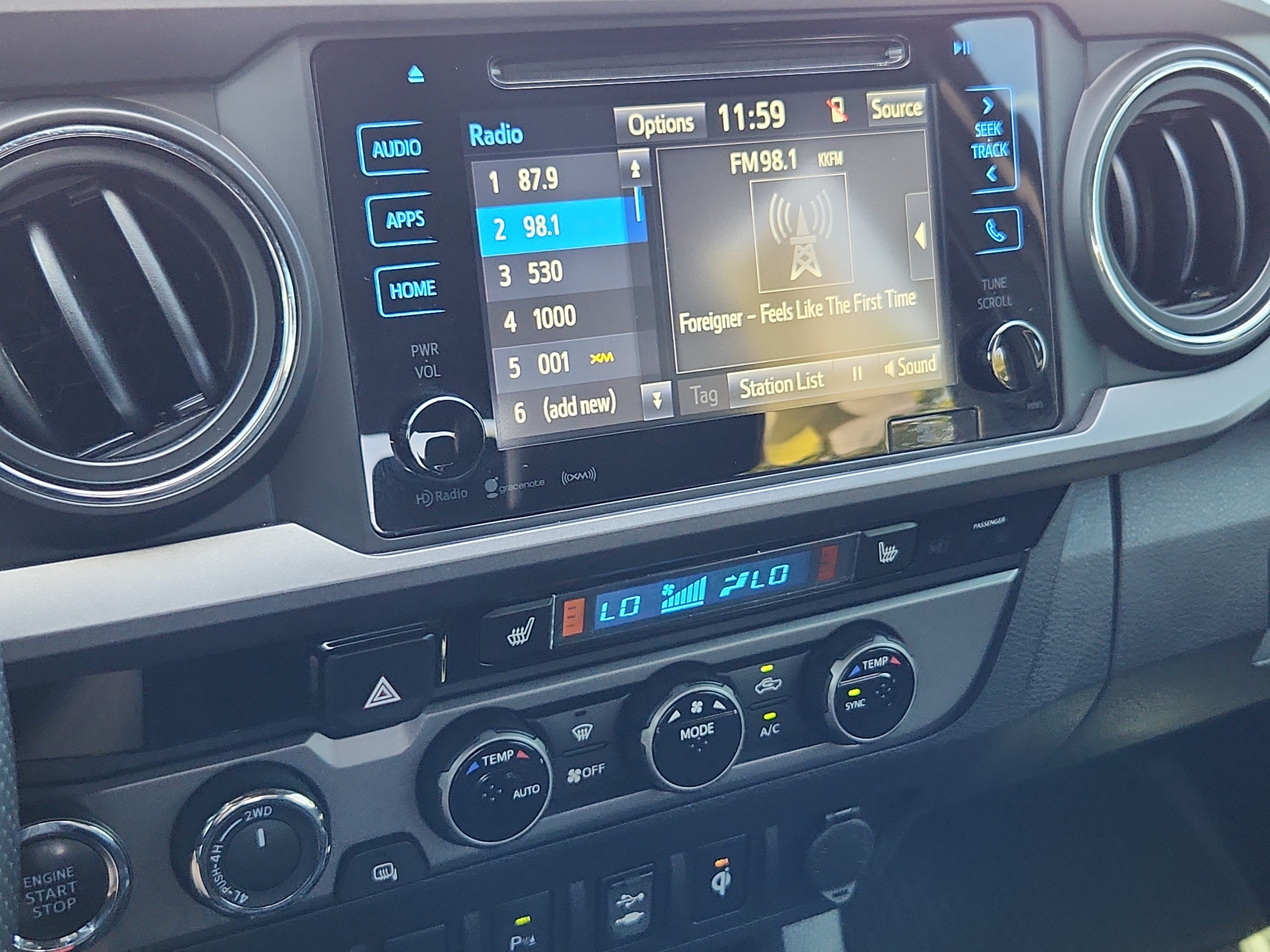 Used 2017 Toyota Tacoma TRD Pro AWD/4WD image 22