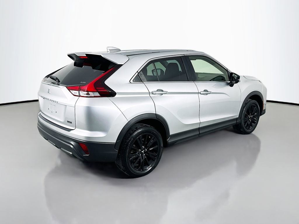 Used 2023 Mitsubishi Eclipse Cross LE AWD/4WD image 7