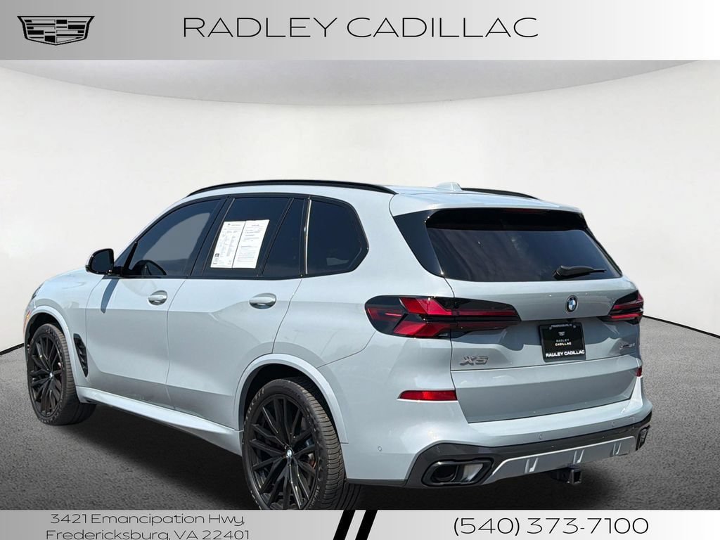 Used 2024 BMW X5 xDrive40i w/ M Sport Package AWD/4WD image 18