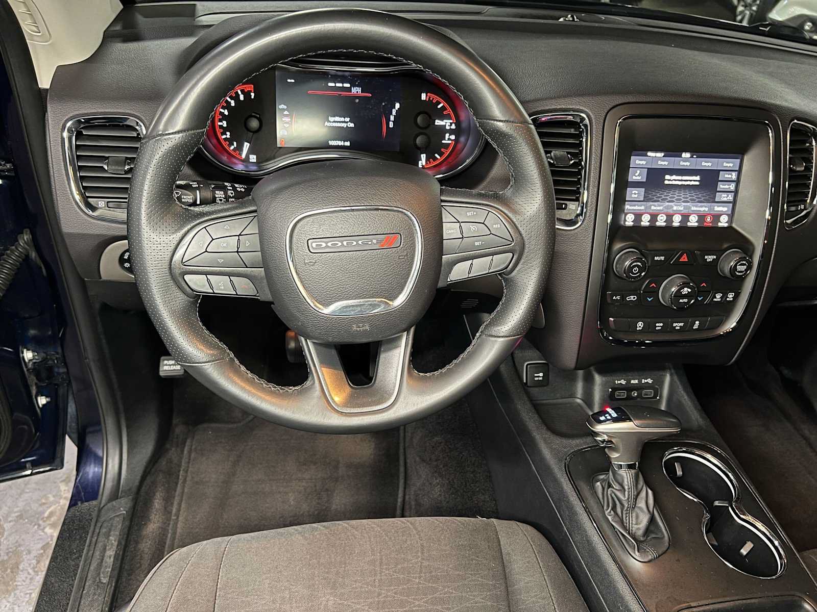 Used 2018 Dodge Durango SXT w/ 3rd Row Seating Group AWD/4WD image 23