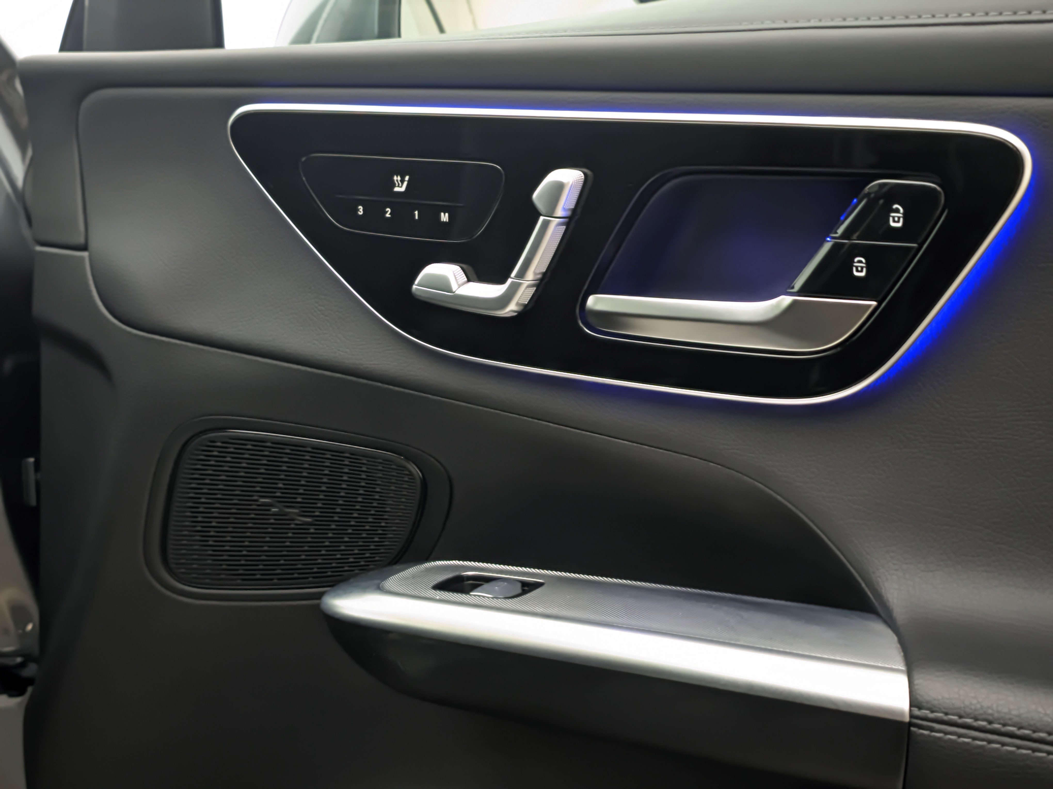 Certified 2023 Mercedes-Benz GLC 300 4MATIC image 15