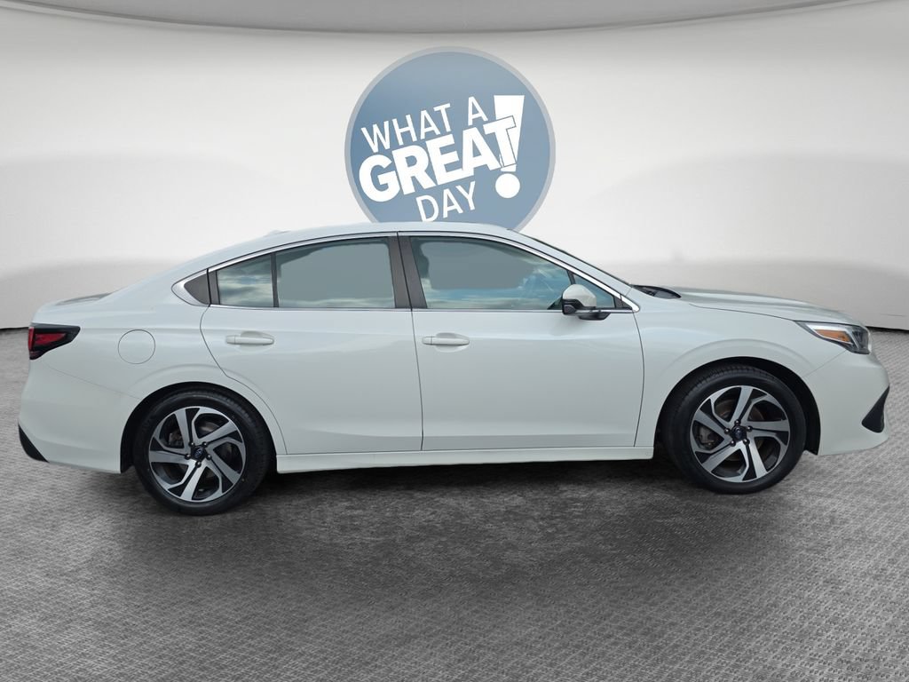 Used 2022 Subaru Legacy Limited AWD/4WD image 2