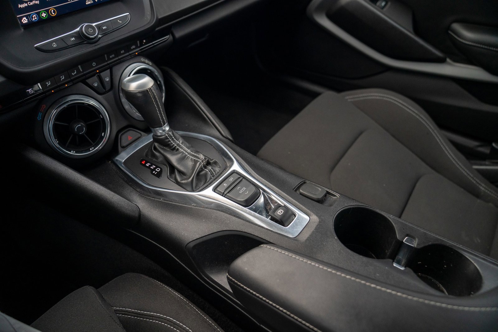 Used 2020 Chevrolet Camaro LT image 19