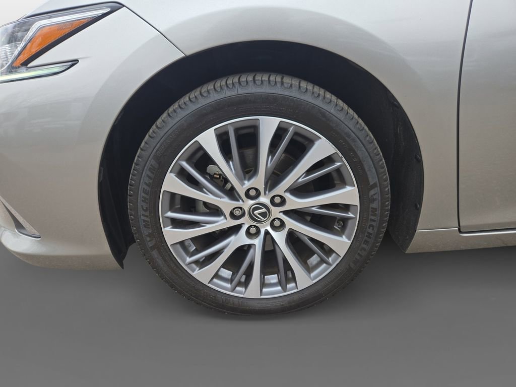 Used 2020 Lexus ES 350 w/ Premium Package image 16