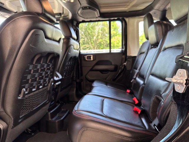Used 2019 Jeep Wrangler Unlimited Rubicon w/ Dual Top Group AWD/4WD image 33