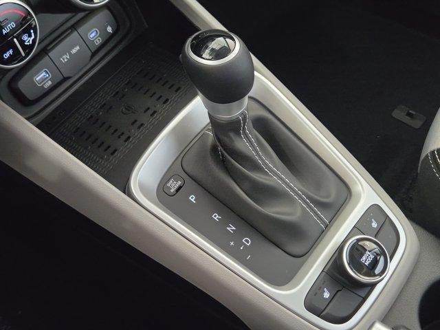 New 2026 Hyundai Venue SEL FWD image 15