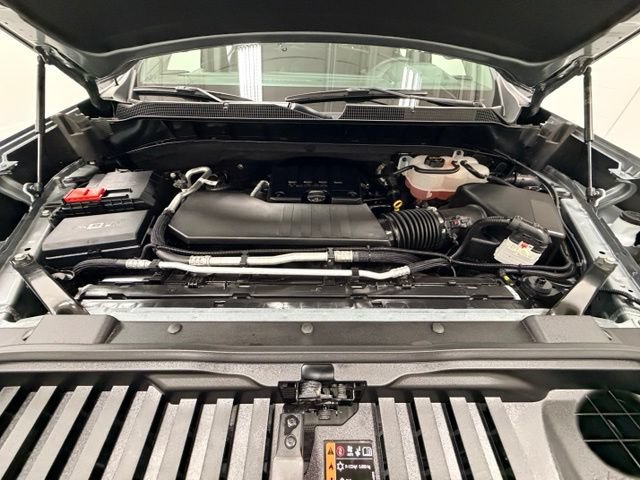 Certified 2026 Chevrolet Silverado 1500 RST w/ RST Select Package AWD/4WD image 29