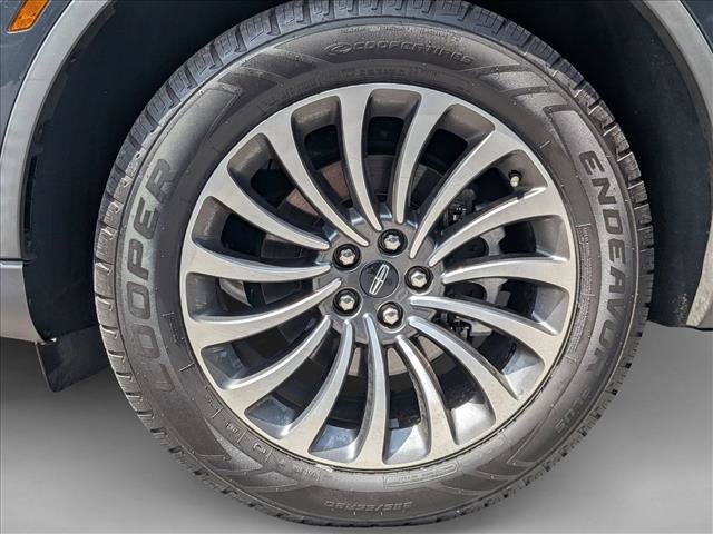 Used 2022 Lincoln Aviator Reserve w/ Equipment Group 201A AWD/4WD image 18