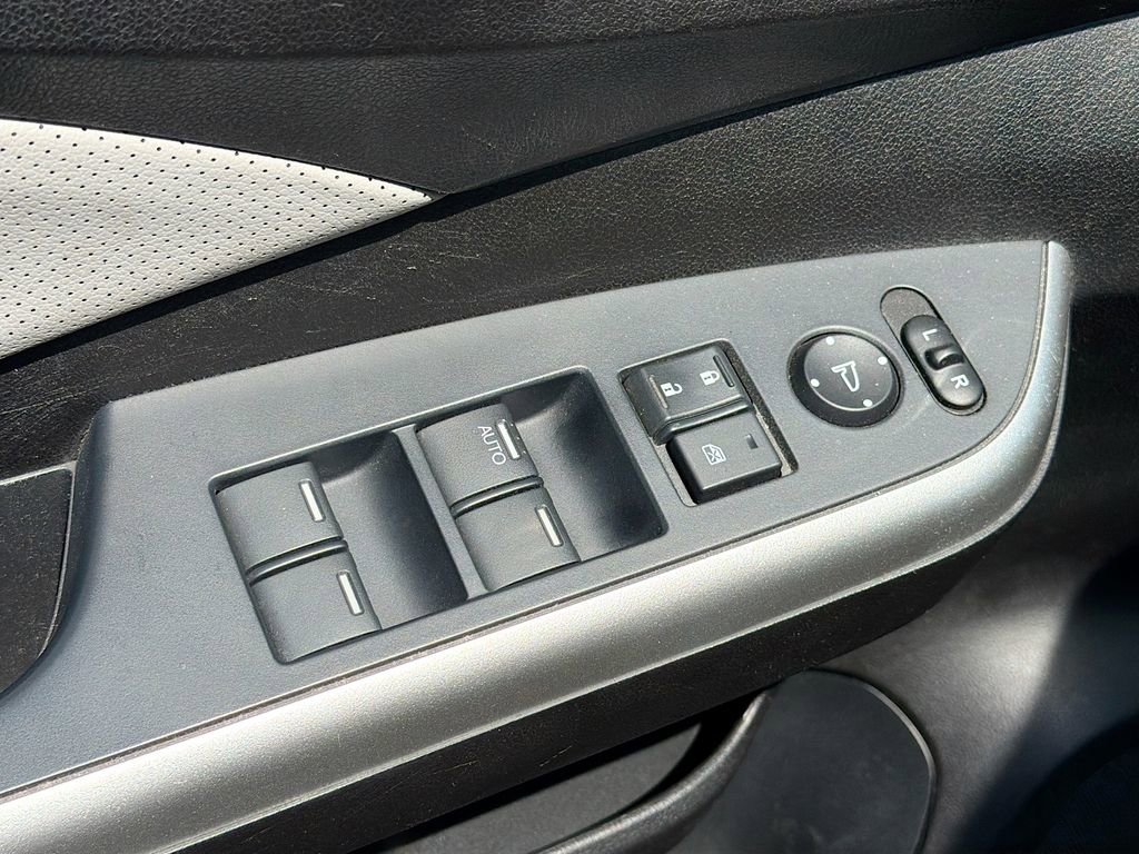Used 2015 Honda CR-V EX-L image 20