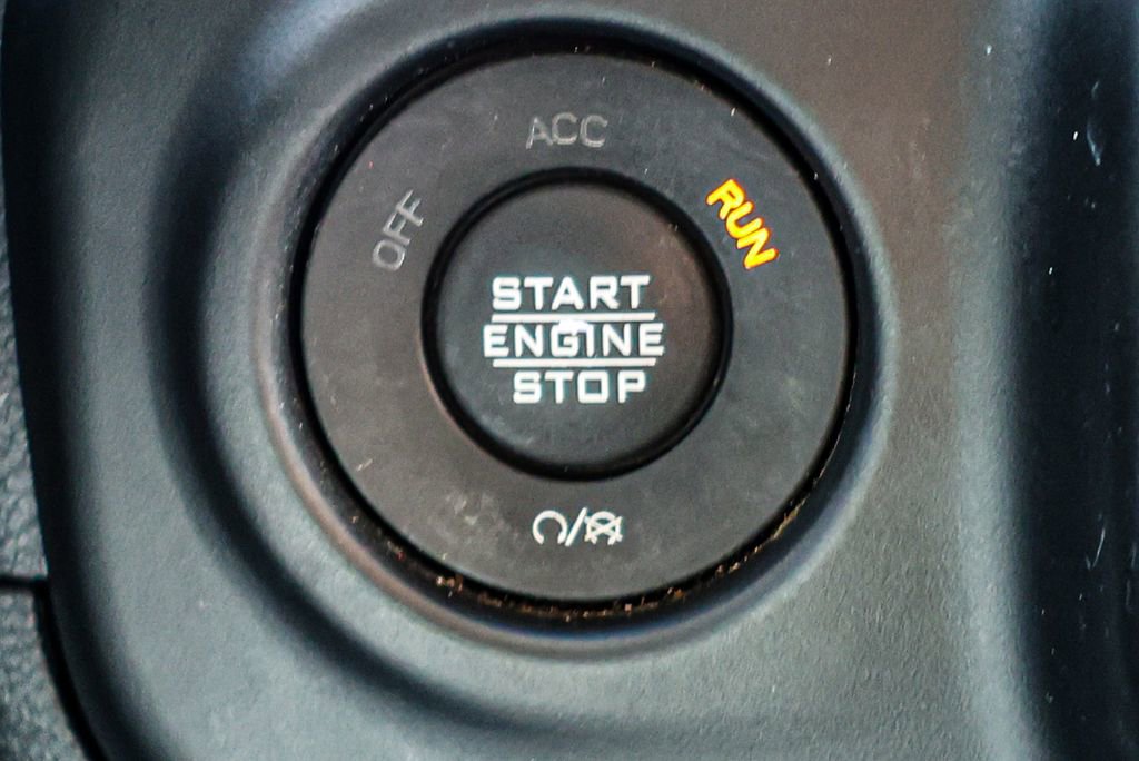 Used 2021 Jeep Gladiator Mojave image 43